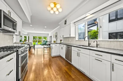 470 Park Avenue Glencoe IL 60022