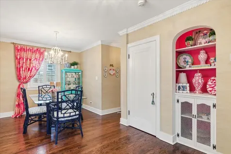 635 Green Briar Lane Lake Forest IL 60045