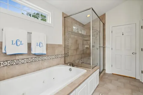 635 Green Briar Lane Lake Forest IL 60045