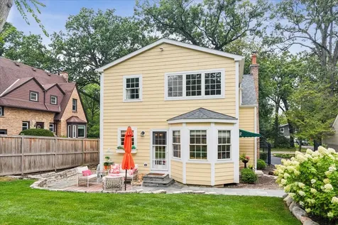 635 Green Briar Lane Lake Forest IL 60045