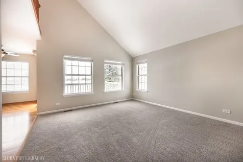554 Abbeywood Drive Cary IL 60013