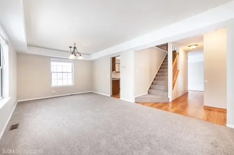 554 Abbeywood Drive Cary IL 60013