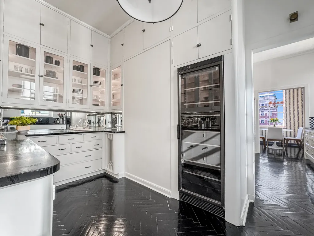 1260 North Astor Street Chicago IL 60610