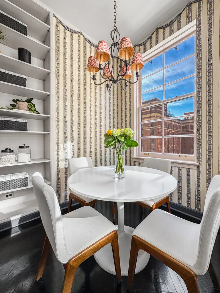 1260 North Astor Street Chicago IL 60610