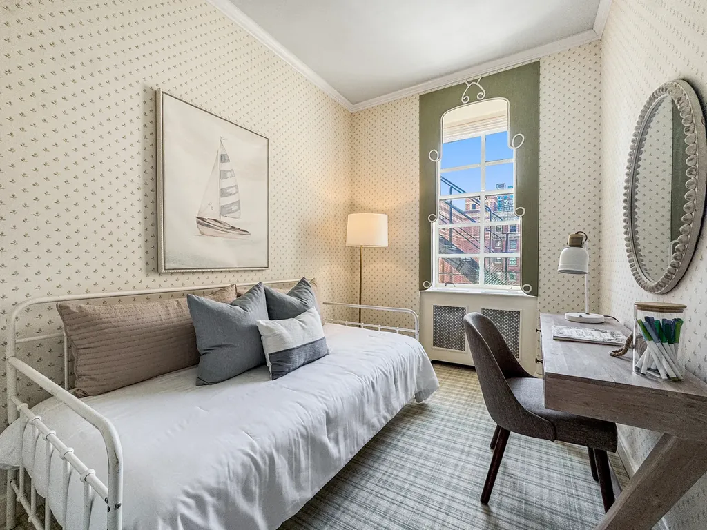 1260 North Astor Street Chicago IL 60610