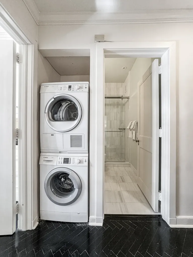 1260 North Astor Street Chicago IL 60610