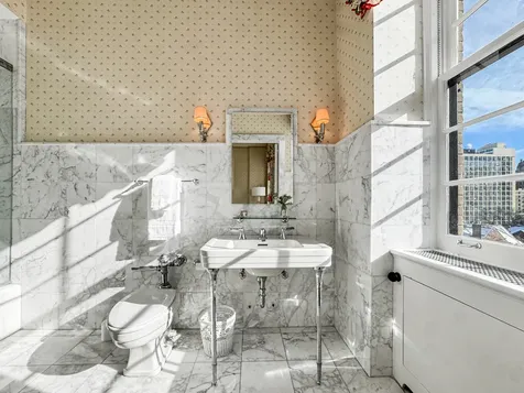 1260 North Astor Street Chicago IL 60610
