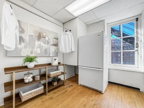 1260 North Astor Street Chicago IL 60610