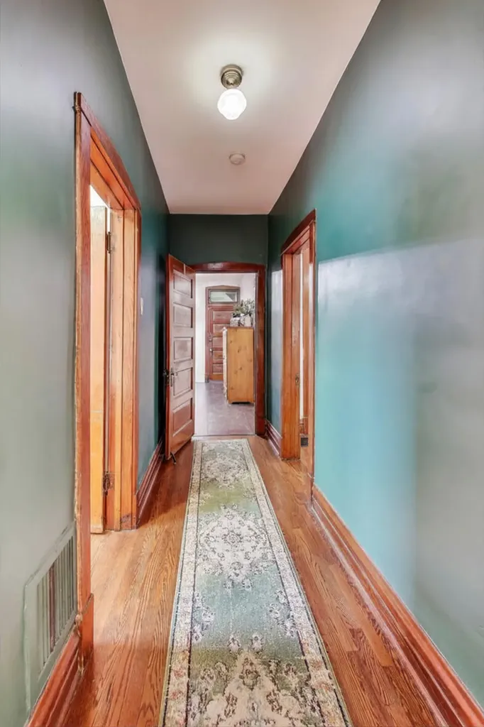1017 North Richmond Street Chicago IL 60622