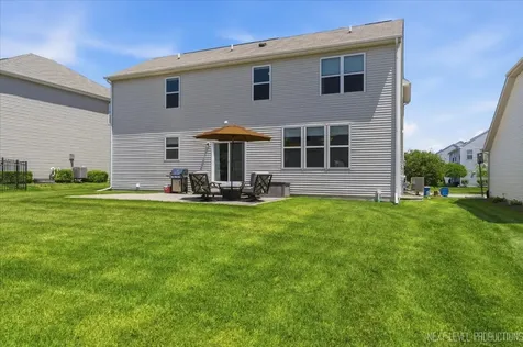 708 Rochester Lane South Elgin IL 60177