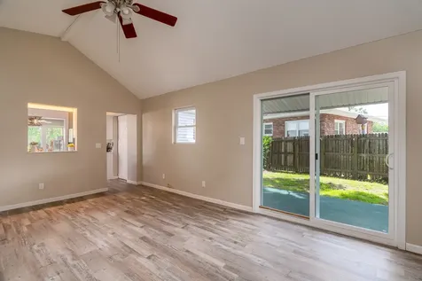 513 East Allen Avenue Marion IL 62959