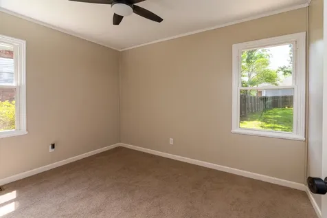 513 East Allen Avenue Marion IL 62959
