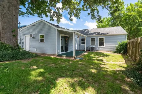 513 East Allen Avenue Marion IL 62959