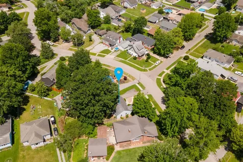 513 East Allen Avenue Marion IL 62959