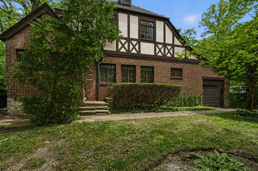 3107 Dato Avenue Highland Park IL 60035