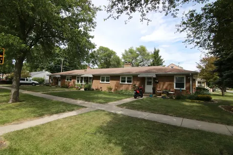 5 North Washington Street Westmont IL 60559