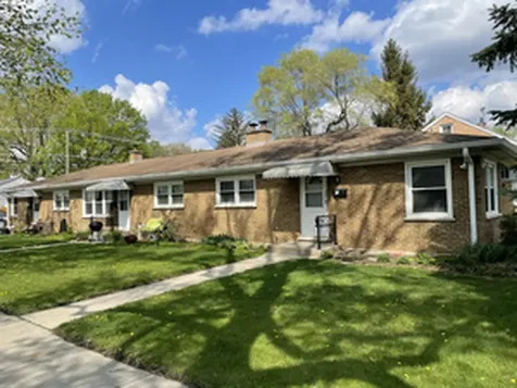 5 North Washington Street Westmont IL 60559