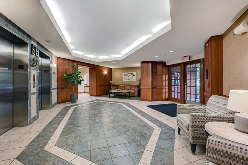 865 East 22nd Street Lombard IL 60148