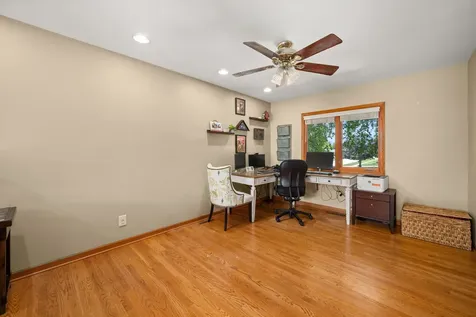 1404 Larson Street Sycamore IL 60178