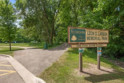 1404 Larson Street Sycamore IL 60178