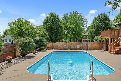 1404 Larson Street Sycamore IL 60178