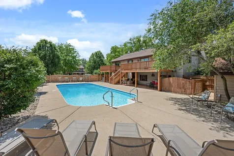 1404 Larson Street Sycamore IL 60178