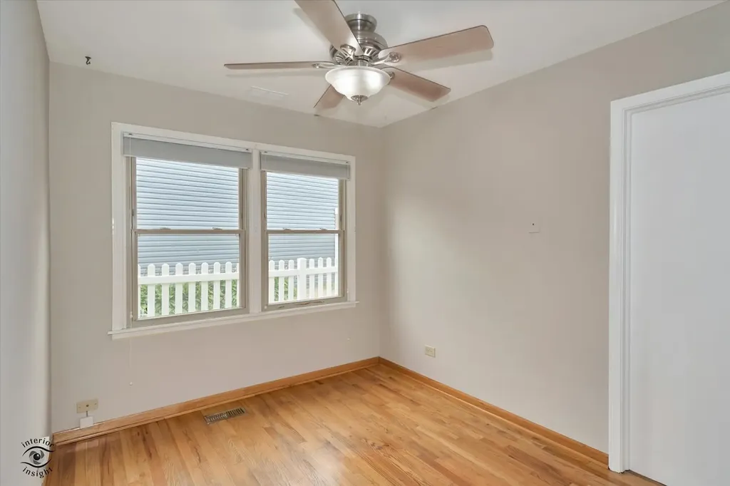 767 Oakwood Drive Westmont IL 60559