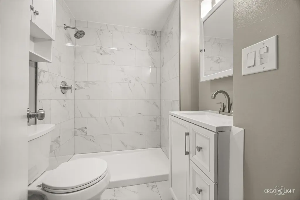 4429 South Fairfield Avenue Chicago IL 60632