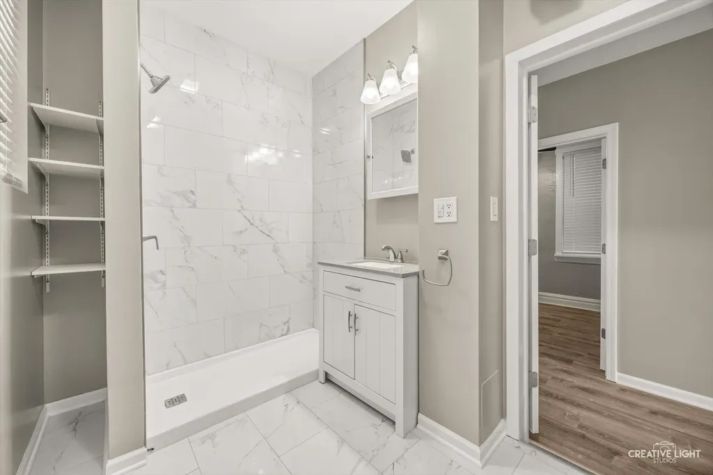 4429 South Fairfield Avenue Chicago IL 60632