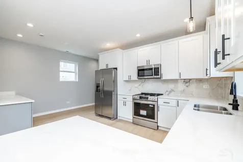 3119 West Flournoy Street Chicago IL 60612