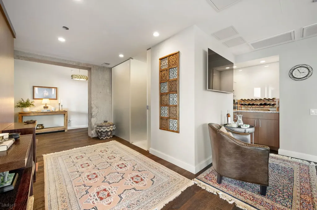 25 East Superior Street Chicago IL 60611