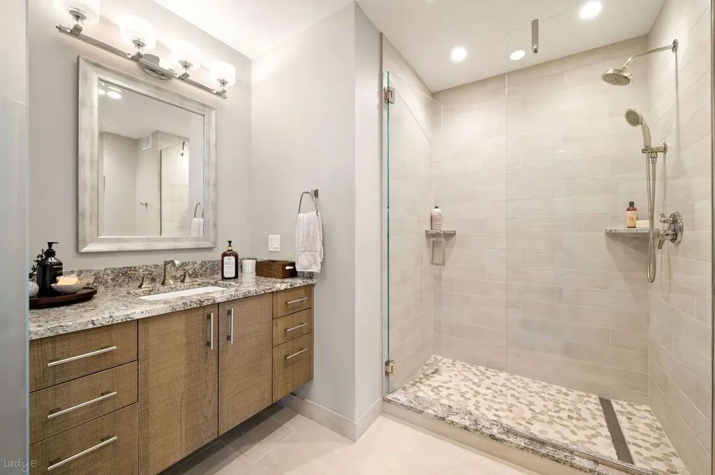 25 East Superior Street Chicago IL 60611