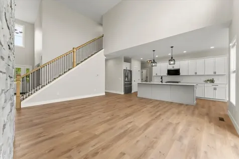 1408 Ravenwood Drive Mahomet IL 61853