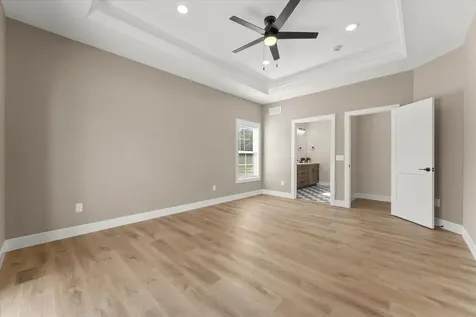 1408 Ravenwood Drive Mahomet IL 61853