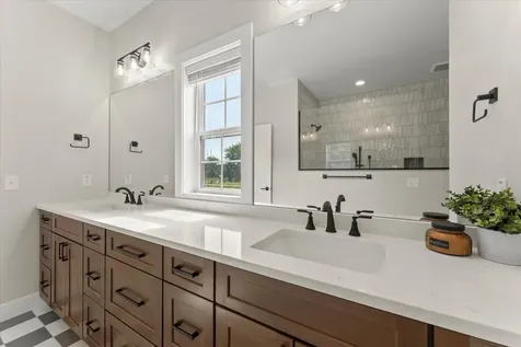 1408 Ravenwood Drive Mahomet IL 61853