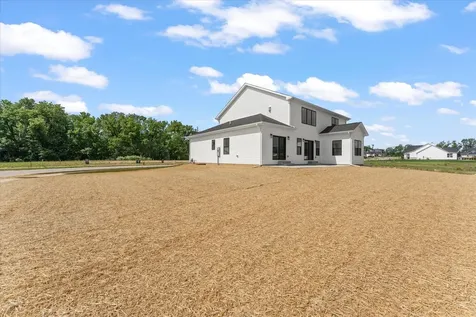 1408 Ravenwood Drive Mahomet IL 61853