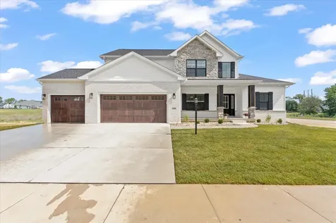 1408 Ravenwood Drive Mahomet IL 61853