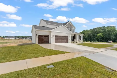1408 Ravenwood Drive Mahomet IL 61853