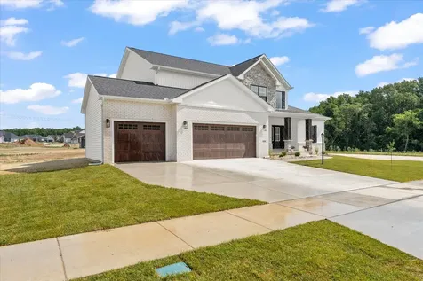 1408 Ravenwood Drive Mahomet IL 61853