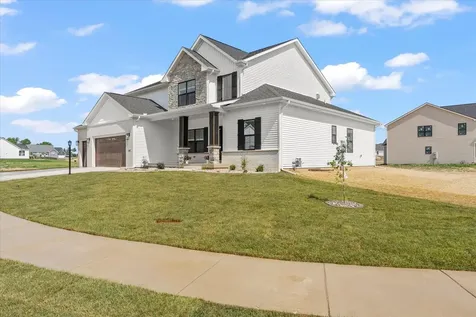 1408 Ravenwood Drive Mahomet IL 61853