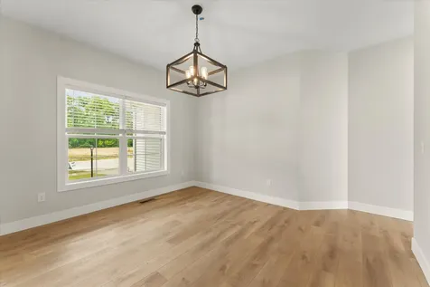 1408 Ravenwood Drive Mahomet IL 61853