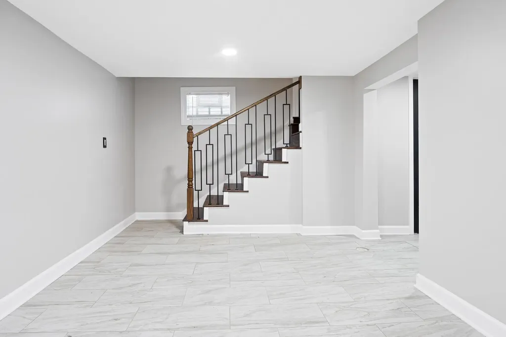 46 East 91st Street Chicago IL 60619