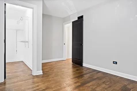46 East 91st Street Chicago IL 60619