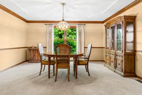 6127 Tyrnbury Drive Lisle IL 60532