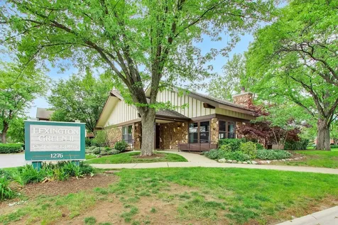 1264 Williamsburg Drive Schaumburg IL 60193