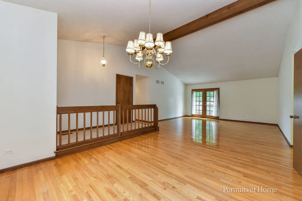 674 Honeysuckle Drive Naperville IL 60540