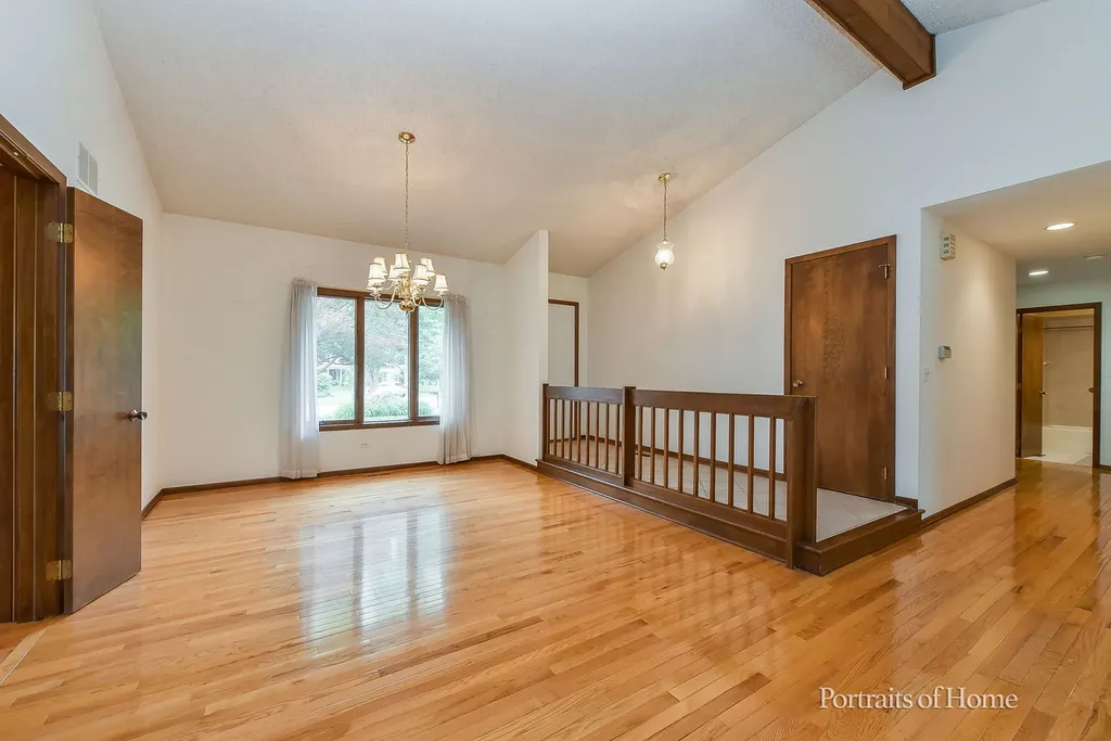 674 Honeysuckle Drive Naperville IL 60540