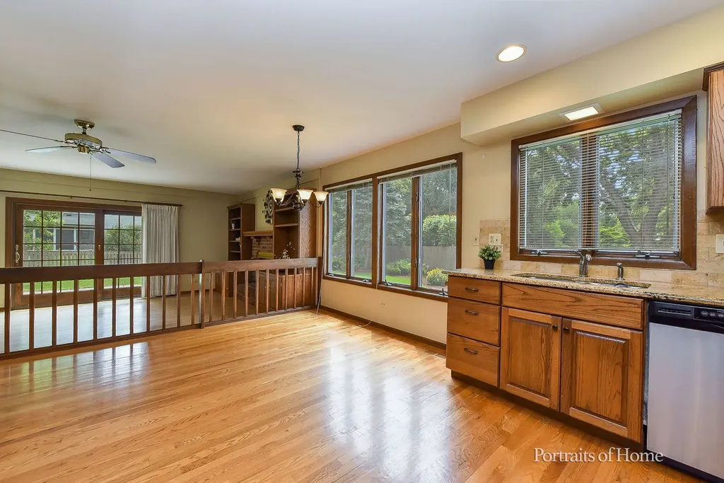674 Honeysuckle Drive Naperville IL 60540