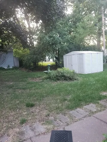 2066 38TH Street Rock Island IL 61201