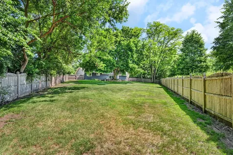 5 Assembly Court Bolingbrook IL 60440
